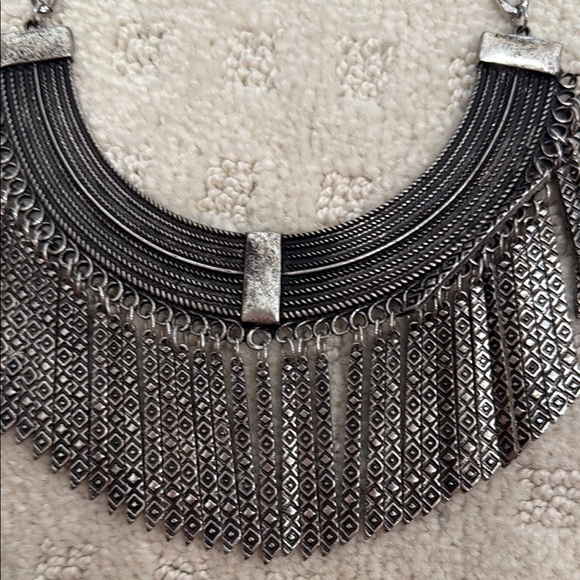 Elegant Silver Statement Necklace - Picture 2 of 3